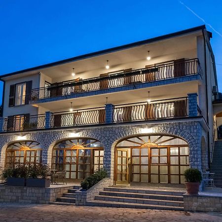 لوفغان Villa Klaric المظهر الخارجي الصورة